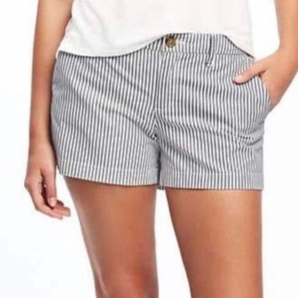 Old navy striped shorts - Picture 6 of 6